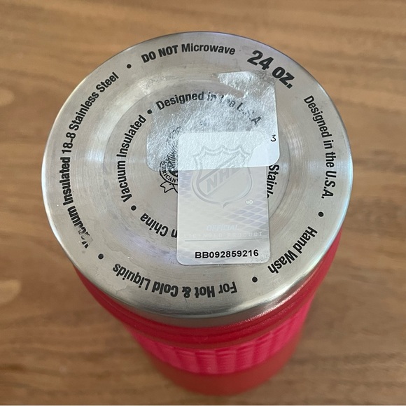 NWOT Blackhawks insulated Tumblr with lid - Picture 5 of 9